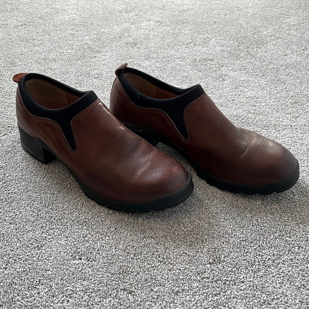 Ariat Women’s Brown Leather Slip-On Shoe